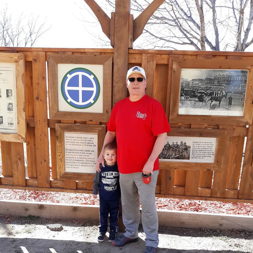 Meet your Posher, Tava